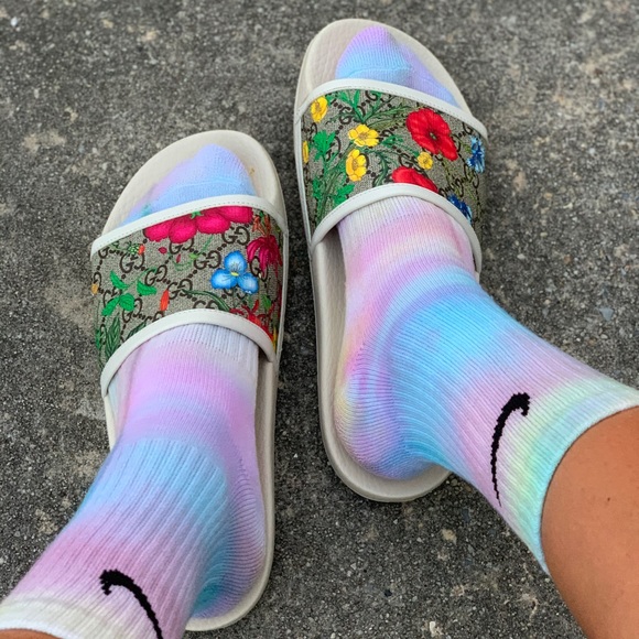 🧿💵♏️💕 - Picture 1 of 10